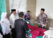 Jenguk Jamaah Technical Landing, Ketua PPIH Embarkasi Medan : Kami Siap Melayani
