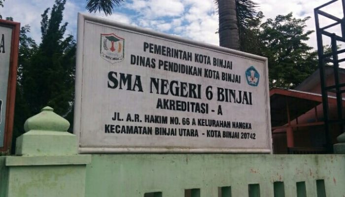 Oknum Kepsek SMAN 6 Binjai Diduga Cari Keuntungan dari Transaksi Seragam dan Atribut Sekolah, Pengamat Sosial Soroti Praktik Komersialisasi Pendidikan