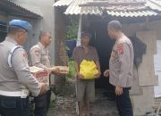 Atensi AKBP Jhon Sitepu, SIK, MH, Kapolsek Perbaungan Salurkan Bansos Ramadan untuk Korban Kebakaran di Sergai