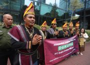 Didukung 4.000 Warga, Almaslintang dan Tokoh Adat 19 Marga Dairi Temui Menteri LHK