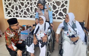 Usai Sambutan Kakan Kemenhaj Sumut Sambangi Jamaah Tertua, Jamaah Multazam Sudah Dibekali