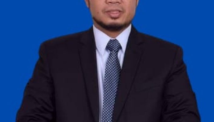 Ustad Ade Darmawan Tolak Kenaikan Harga Tiket Pesawat Hingga 30%, Bebani Jamaah Haji dan Umrah