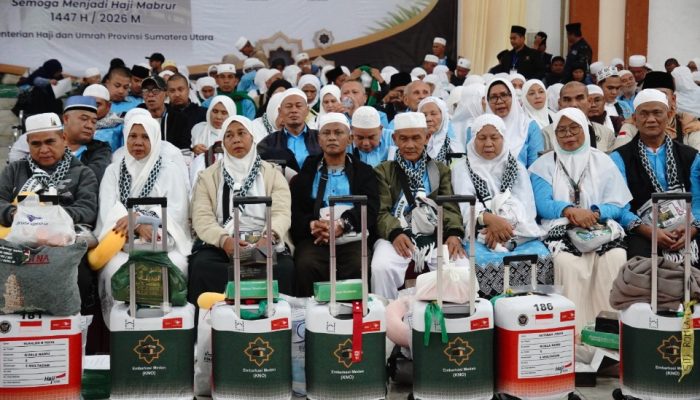 Ketua PPIH Sambut Kloter 05 asal Medan dan Tapsel : Saatnya Membuktikan Kemabruran Haji di Tengah Masyarakat