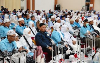357 Jemaah Kloter 11 Debarkasi Medan Asal  8 Daerah Tiba, Kakanwil Kemenhaj Sumut Ajak Jadi Teladan dan Penebar Kemaslahatan