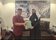 Masdar Tambusai Dan Kisah Sepotong Kain Kiswah Penutup Ka’bah