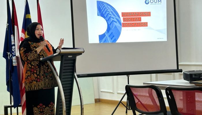 Perkuat Kerjasama Internasional, Universitas Deztron Indonesia Lantik Prof  Datin Dr Santhi Raghavan sebagai Visiting Professor