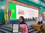 Aulia Ukhtin Dosen Universitas Deztron Indonesia Raih Penghargaan Best Paper Award pada Konferensi Internasional Next-D 2026 di UMSU