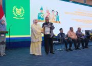 Prof Adjunct Dr Marniati Terima Penghargaan Mitra Kerja Sama FCoEE di NEXT-D 2026